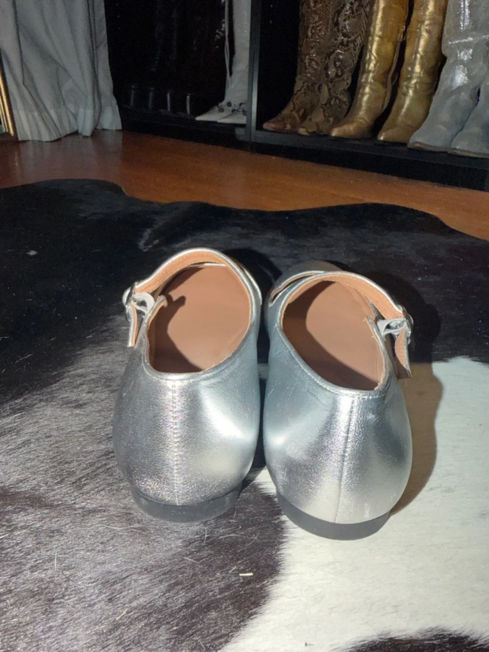 Johnston & Murphy Silver Metallic Leather Mary Jane Trufoam Ballet Flats, size 7